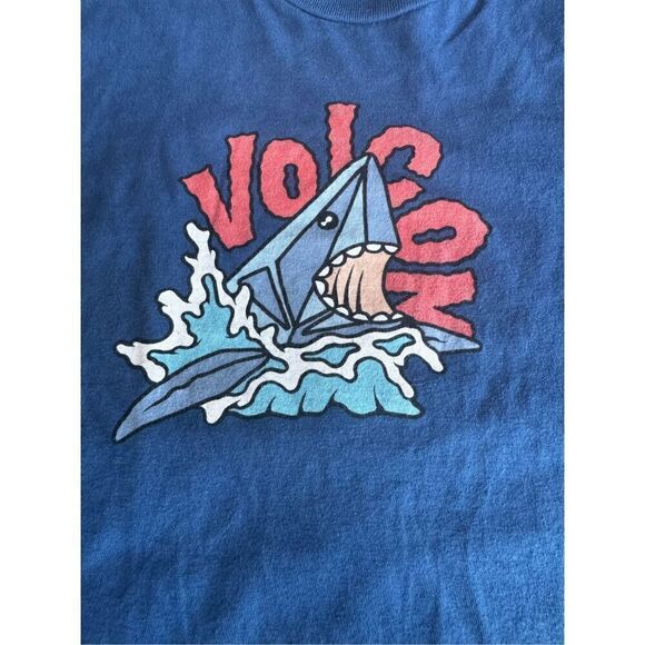 Volcom boys graphic tee XL - Picture 3 of 5